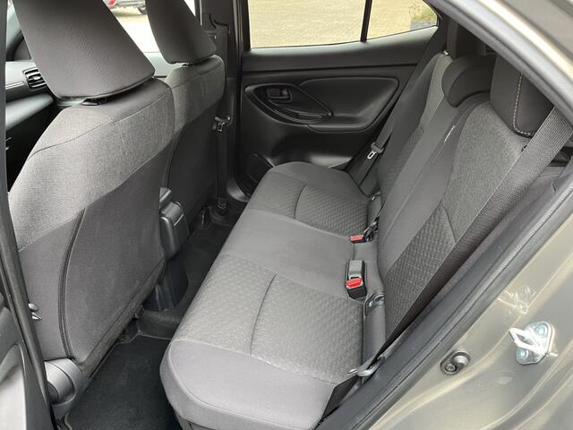 Toyota YARIS 1.5 Hybrid 130pk | Dynamic | Ad. Cruise | Navi | Camera | Apple