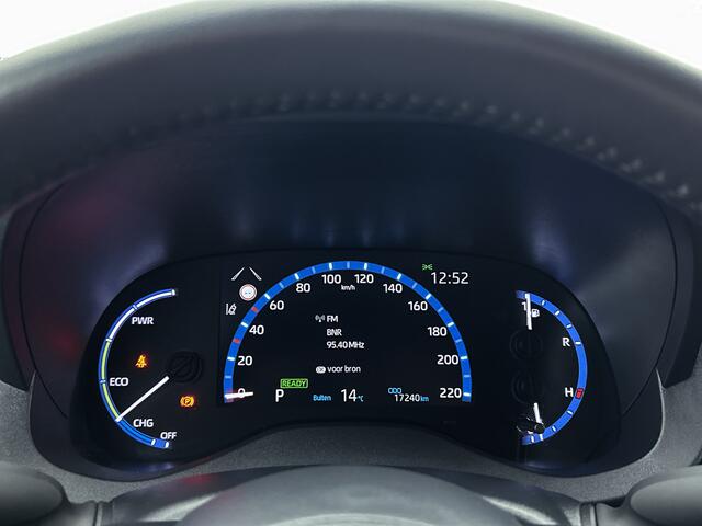 Toyota YARIS Cross 1.5 Hybrid Dynamic Limited | Navigatie