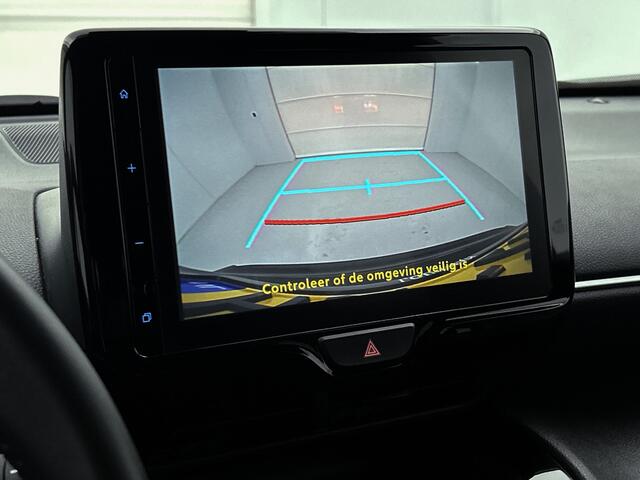 Toyota YARIS Cross 1.5 Hybrid Dynamic Limited | Navigatie