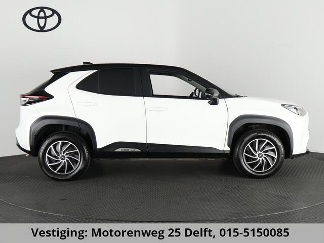 Toyota YARIS Cross 1.5 HYBRID BI-TONE CONVENIENCE PACK CLOUD NAVIGATIE .CLIMA.CRUISE.GARANTIE TOT 2033