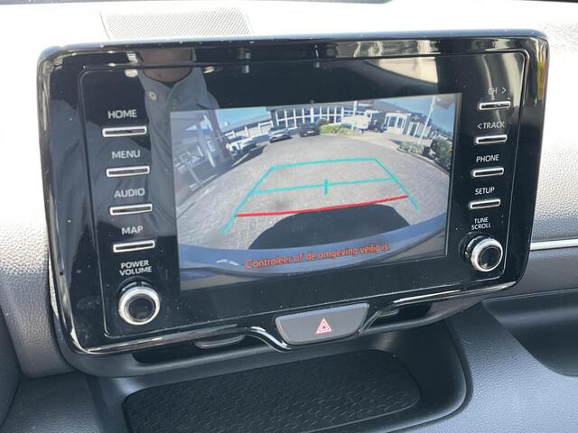 Toyota YARIS 1.5 Hybrid Dynamic | Navigatie | LED koplampen | Keyless entry | Licht metalen velgen |