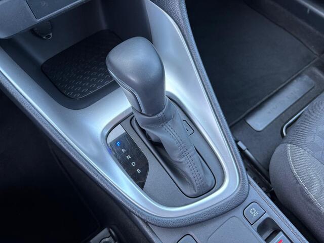 Toyota YARIS 1.5 Hybrid Active | Rijklaar geleverd incl 12 maanden BOVAG Garantie! |