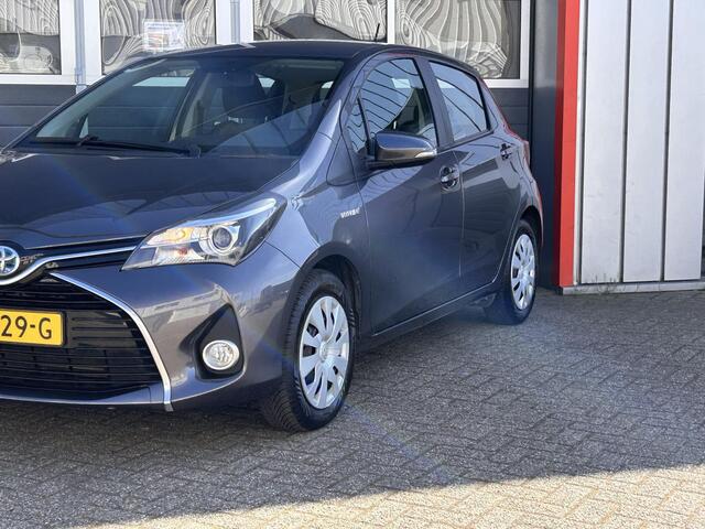 Toyota YARIS 1.5 Hybrid Aspiration | Camera | Parkeer sensoren | Automaat |