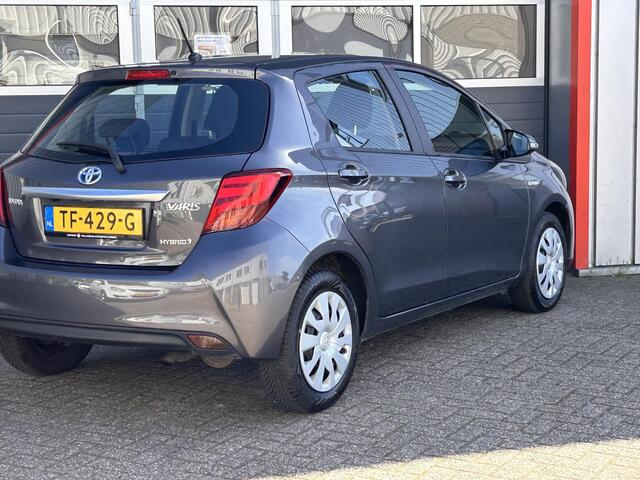 Toyota YARIS 1.5 Hybrid Aspiration | Camera | Parkeer sensoren | Automaat |