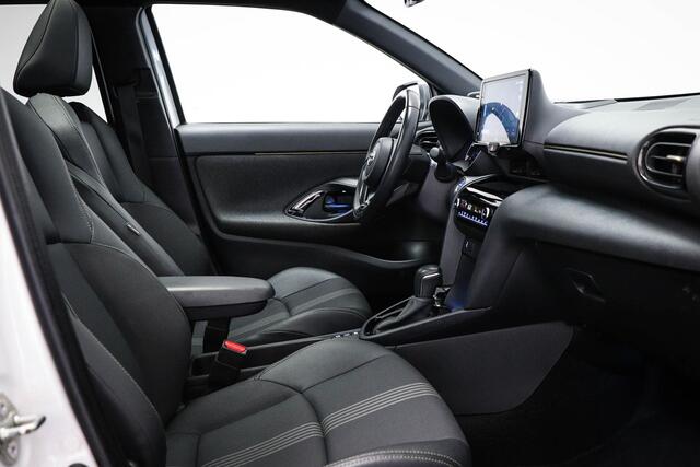 Toyota YARIS Cross 1.5 Hybrid Adventure | PANORAMADAK | HEAD UP | JBL DAB | APPLE | CAMERA