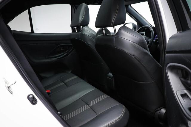 Toyota YARIS Cross 1.5 Hybrid Adventure | PANORAMADAK | HEAD UP | JBL DAB | APPLE | CAMERA