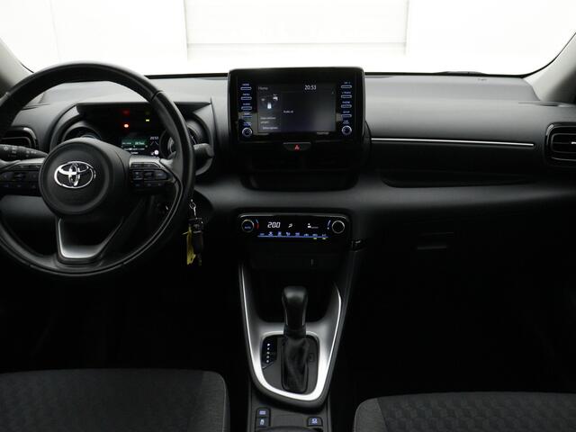 Toyota YARIS 1.5 Hybrid Dynamic Limited | Airco | LM Velgen | Cruise Control Adaptief |