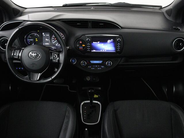 Toyota YARIS 1.5 Hybrid Premium Limited