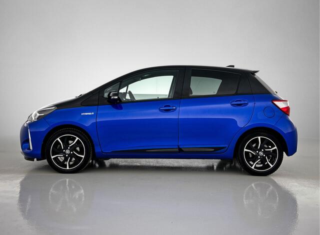Toyota YARIS 1.5 Hybrid Bi-Tone | Navigatie | Camera | Dealer Onderhouden | Cruise Control | Climate Control | LM Velgen |