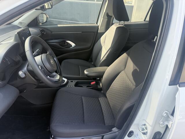 Toyota YARIS Cross 1.5 Hybrid 115 Active 2stuks |Bi-Tone|Carplay|Adaptive Cruise|Camera|Climate Control