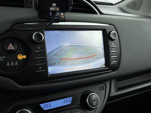 Toyota YARIS 1.5 Hybrid Design Limited | zeer nette auto | LM velgen | Achteruitrijcamera |