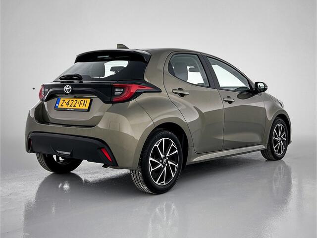 Toyota YARIS 1.5 VVT-i Dynamic | Airco | Parkeercamera | Adaptive Cruise Control |