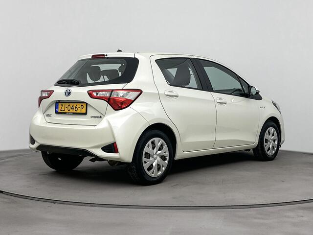 Toyota YARIS 1.5 Hybrid Active | Navigatie | Parkeercamera | Cruise en Climate Control |