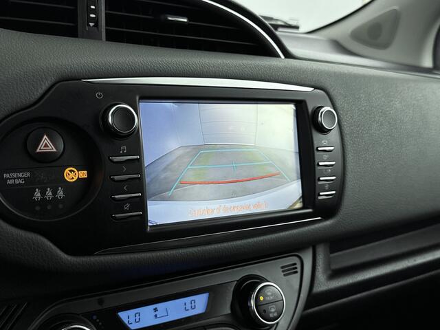 Toyota YARIS 1.5 Hybrid Active | Navigatie | Parkeercamera | Cruise en Climate Control |