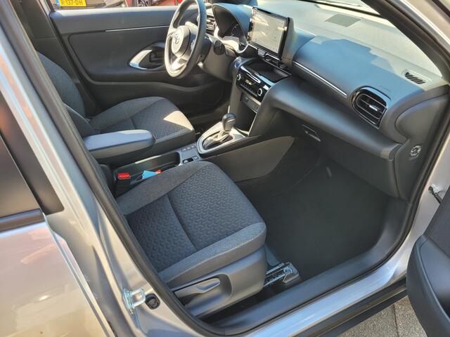 Toyota YARIS Cross 1.5 Hybrid Dynamic 116 pk | Keyless entry | Apple Carplay/Android Auto | Achteruitrijcamera |