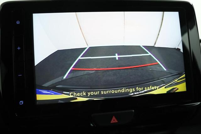 Toyota YARIS Cross 1.5 Hybrid Dynamic | Adaptive Cruise Control | Apple Carplay | Android Auto | Achteruitrijcamera | Stoelverwarming | Stuurverwarming |