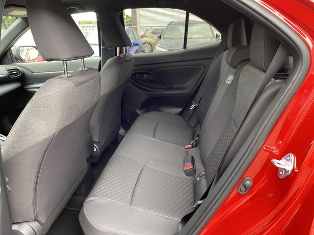 Toyota YARIS Cross 1.5 Hybrid 115 First Edition Comfort Pack
