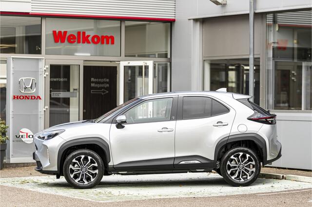 Toyota YARIS Cross 1.5 Hybrid 130 Style Edition 2025 Parkeersensoren V+A, Dodehoeksensor, Navigatie , All-in Rijklaarprijs