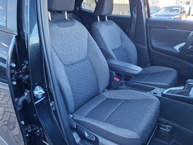 Toyota YARIS Cross 1.5 Hybrid Dynamic Plus Parkeersensoren slecht 1800 km!! op de teller