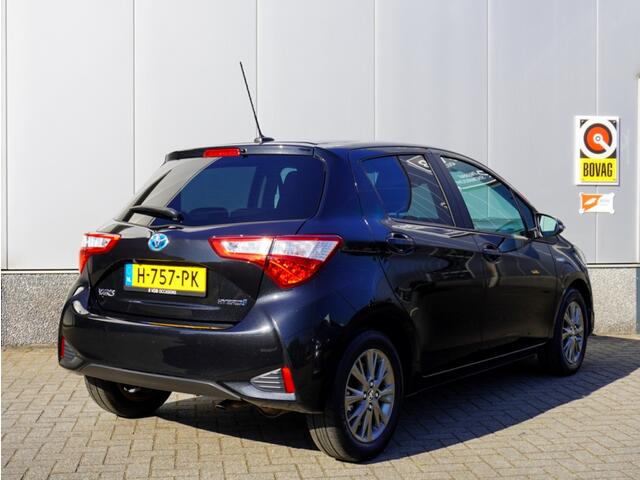 Toyota YARIS 1.5 Hyb. Dynamic Navigatie | Camera | Keyless | NAP