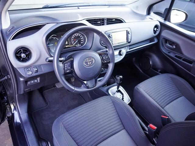 Toyota YARIS 1.5 Hyb. Dynamic Navigatie | Camera | Keyless | NAP