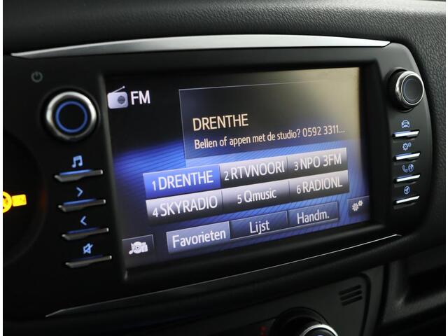 Toyota YARIS 1.5 VVT-i Y20 | climate control | Achteruitrijcamera | NAP |