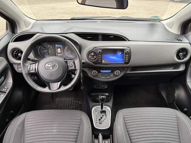 Toyota YARIS 1.5 Hybrid Aspiration / Navi / NL Auto / Achterruitrijcamera / Cruise Control /