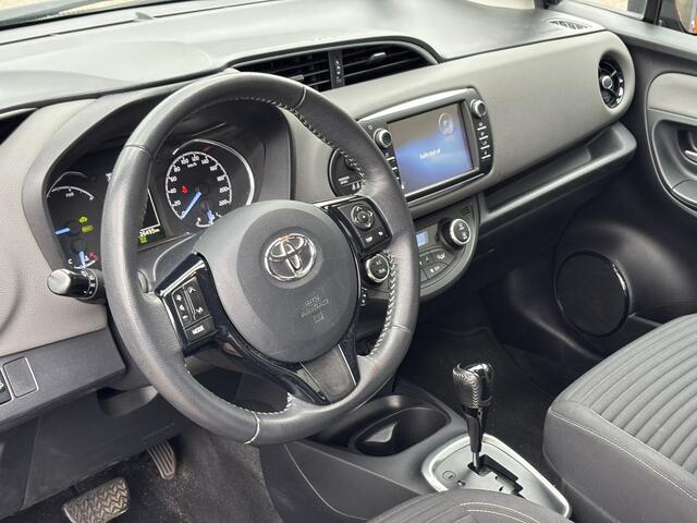 Toyota YARIS 1.5 Hybrid Aspiration / Navi / NL Auto / Achterruitrijcamera / Cruise Control /