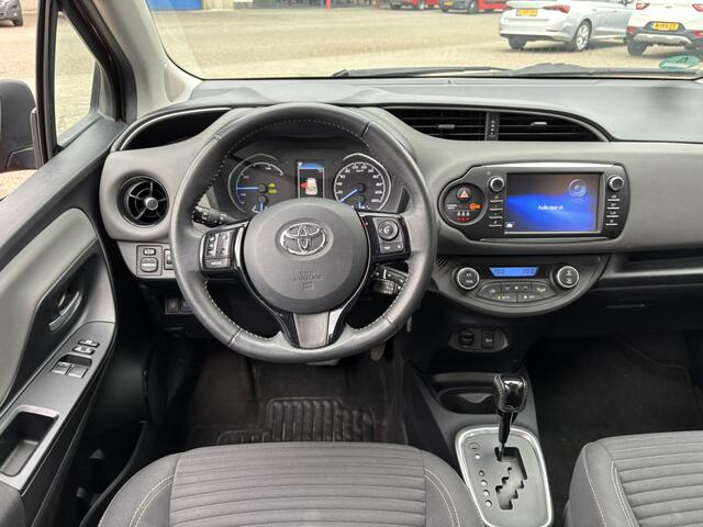Toyota YARIS 1.5 Hybrid Aspiration / Navi / NL Auto / Achterruitrijcamera / Cruise Control /