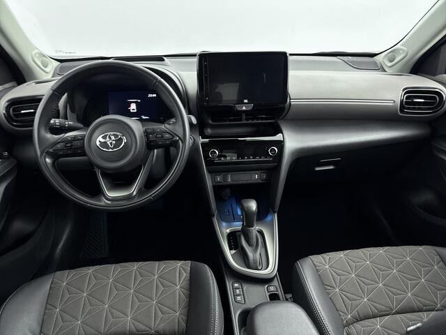 Toyota YARIS Cross 1.5 Hybrid Executive | NL-Auto | Stoelverwarming | Parkeersensoren V+A |