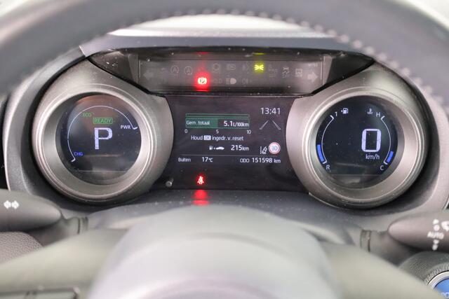 Toyota YARIS 1.5 Hybrid Dynamic | Trekhaak | LM velgen | Cruise Control Adaptief | Climate Control |