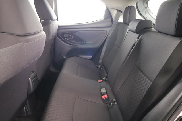 Toyota YARIS 1.5 Hybrid Dynamic | Trekhaak | LM velgen | Cruise Control Adaptief | Climate Control |