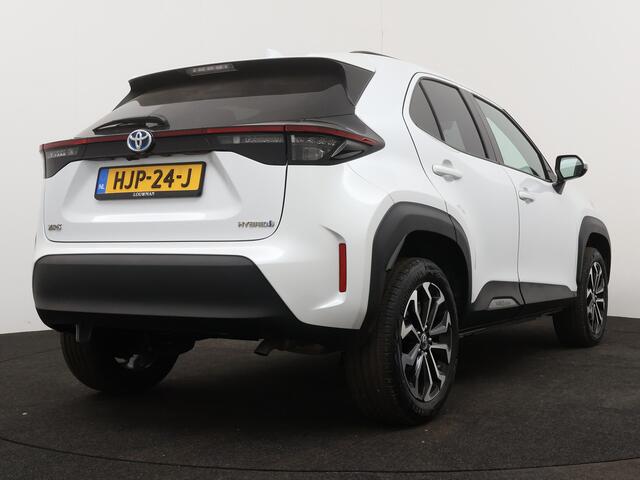 Toyota YARIS Cross 1.5 Hybrid Style Limited | Panoramadak | Draadloze Telefoonlader | Voorstoelen Verwarmd |