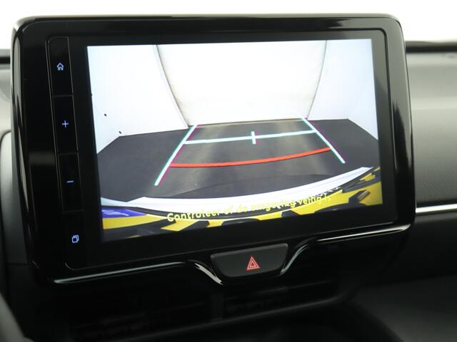 Toyota YARIS Cross 1.5 Hybrid Style Limited | Panoramadak | Draadloze Telefoonlader | Voorstoelen Verwarmd |