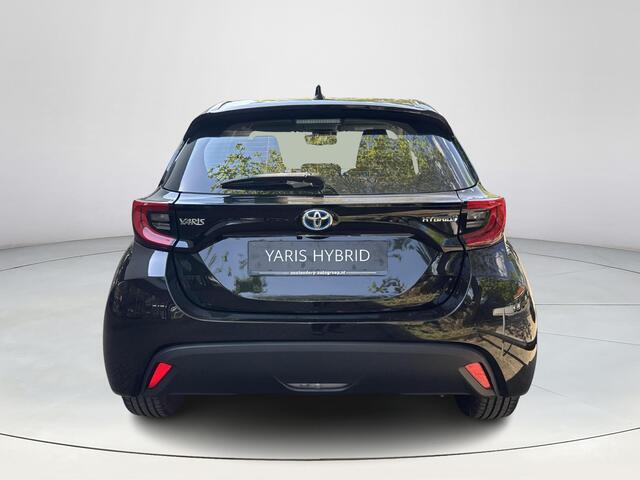 Toyota YARIS 1.5 Hybrid Dynamic | 06-10141018 Voor meer informatie