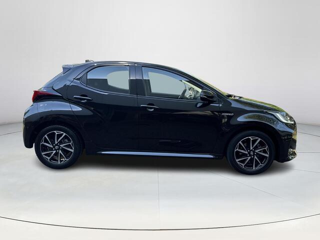 Toyota YARIS 1.5 Hybrid Dynamic | 06-10141018 Voor meer informatie