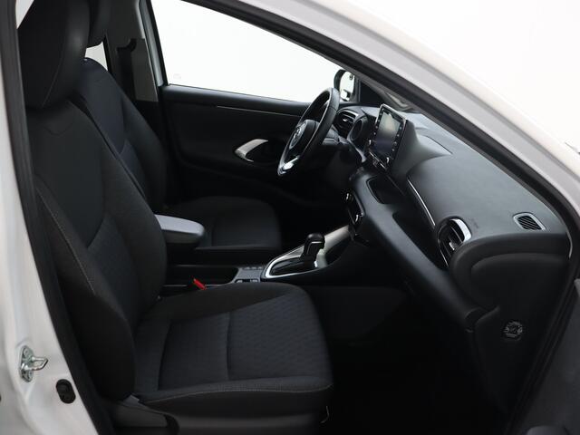 Toyota YARIS 1.5 Hybrid Style 28-04 JBL