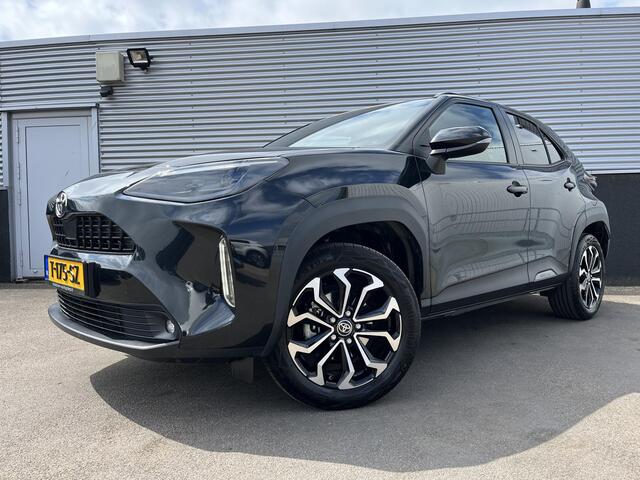 Toyota YARIS Cross 1.5 Hybrid Dynamic Extra Trekhaak, Navigatie, Stoelverwarming, Stuurwiel verwarmd, LMV, Smart Key, Privacy glass, LED, Elek. achterklep, Spiegels automatisch inklapbaar