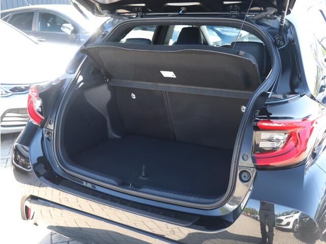 Toyota YARIS 1.5 Hybrid 130 Executive I Keyless I Half-leder I ACC