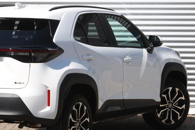 Toyota YARIS Cross 1.5 Hybrid 130 Team-Player NIEUW Winter-Pakket