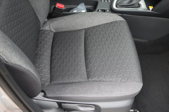 Toyota YARIS Cross 1.5 Hybrid 130 Team-Player NIEUW Winter-Pakket