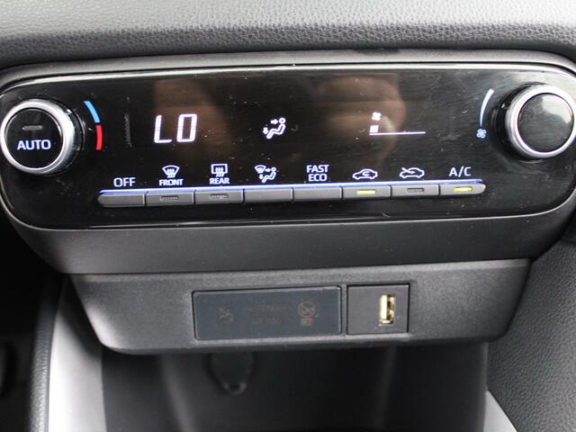 Toyota YARIS 1.5 Hybrid 115 Active