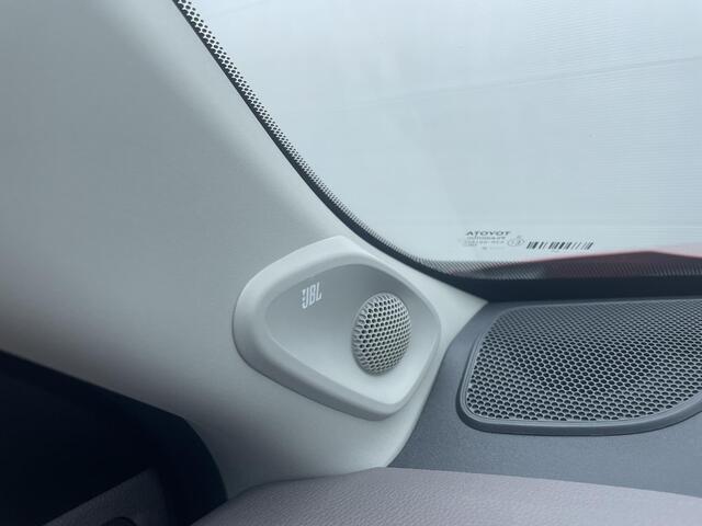 Toyota YARIS Cross 1.5 Hybrid Executive Bi-tone, Zeer Luxe