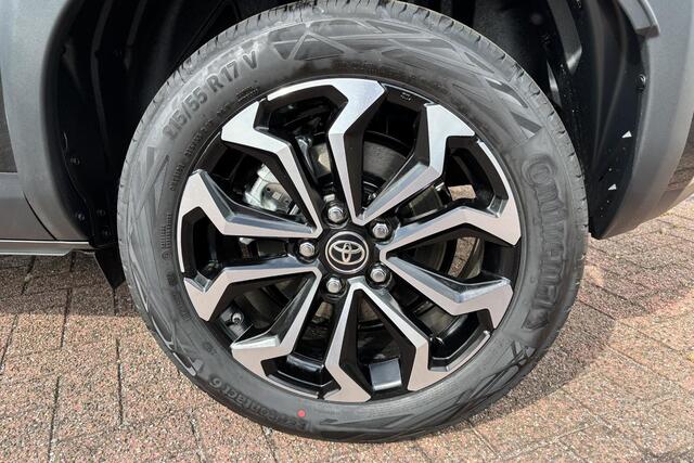 Toyota YARIS Cross 1.5 Hybrid 115 First Edition Parkeersensoren, Apple carplay, Android auto.