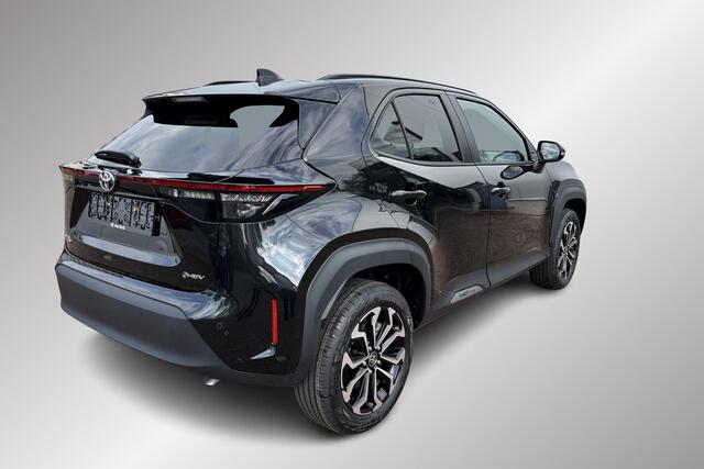 Toyota YARIS Cross 1.5 Hybrid 115 First Edition Parkeersensoren, Apple carplay, Android auto.