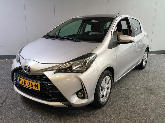 Toyota YARIS 1.0 VVT-i Active Rijklaar + 12 maanden Bovag-garantie Henk Jongen Auto's in Helmond, al 50 jaar service zoals 't hoort!