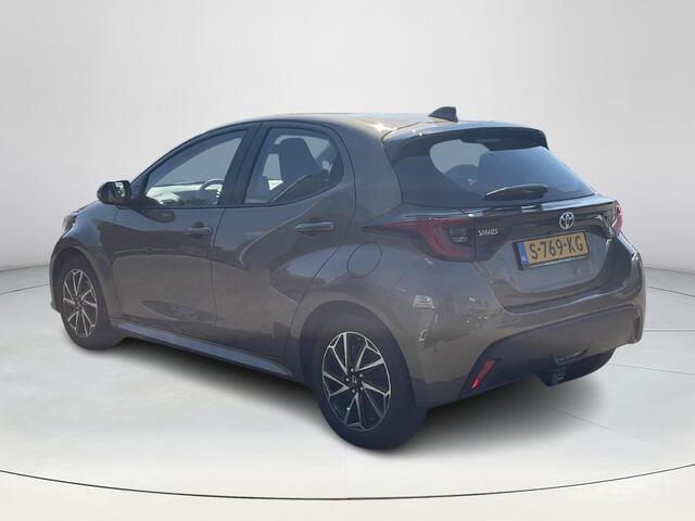 Toyota YARIS 1.5 Hybrid Dynamic **TREKHAAK/ ALL SEASON BANDEN/ APPLE CARPLAY**