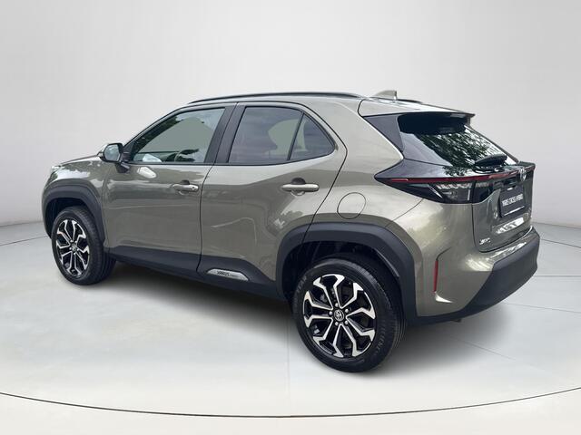 Toyota YARIS Cross 1.5 Hybrid 115 First Edition | 06-10141018 Voor meer informatie