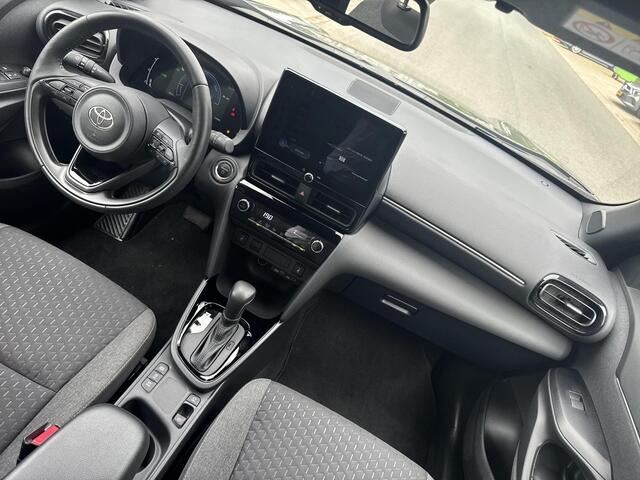 Toyota YARIS Cross 1.5 Hybrid 115 First Edition | 06-10141018 Voor meer informatie