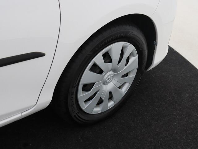 Toyota YARIS 1.5 Hybrid Aspiration | Automaat | Climate Control | Trekhaak | Radio